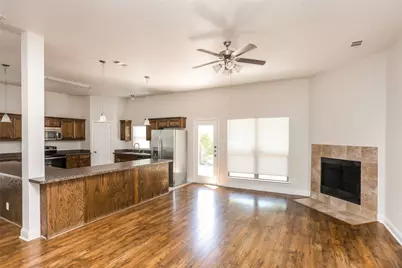 1229 Granada Drive, DeSoto, TX 75115 - Photo 9