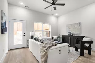 2340 Alsiddiq Dr, Irving, TX 75062 - Photo 9