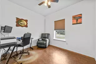 125 Odel Dr, Weatherford, TX 76085 - Photo 17