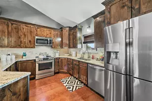 125 Odel Dr, Weatherford, TX 76085 - Photo 5