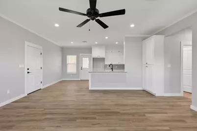 828 Bell Street, Sulphur Springs, TX 75482 - Photo 11