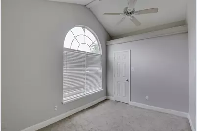 6707 Copperwood Court, Arlington, TX 76001 - Photo 21