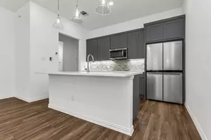 7572 Laburnam Rd, Dallas, TX 75228 - Photo 9