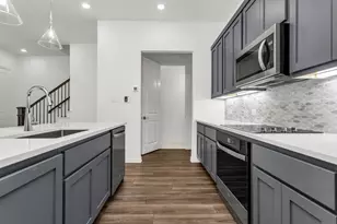 7572 Laburnam Rd, Dallas, TX 75228 - Photo 5