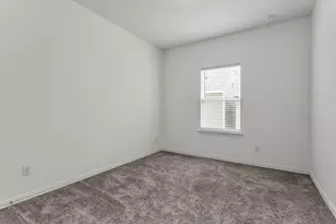 7572 Laburnam Rd, Dallas, TX 75228 - Photo 17