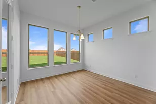 257 Basketflower Dr, Waxahachie, TX 75165 - Photo 5