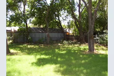 904 W Florence Street, Denison, TX 75020 - Photo 3