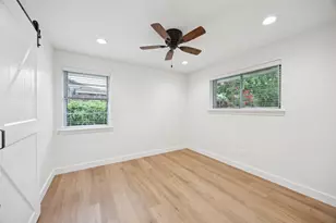 208 E 7th St, Prosper, TX 75078 - Photo 19