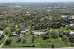 2277 Co Rd 3657, Springtown, TX 76082 - Photo 3