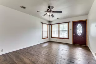 1901 Buck St, Gainesville, TX 76240 - Photo 3