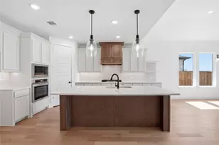 1656 Cedar Elm Wy, Burleson, TX 76028 - Photo 15