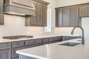 1660 Cedar Elm Wy, Burleson, TX 76028 - Photo 17