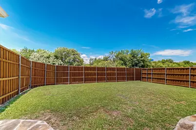 3819 Silver Maple Drive, Carrollton, TX 75007 - Photo 25