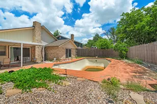 1722 Plantation Rd, Garland, TX 75044 - Photo 23