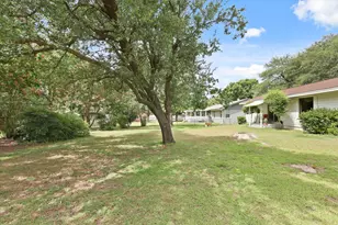 1211 Greenbriar Ln, Cleburne, TX 76033 - Photo 25