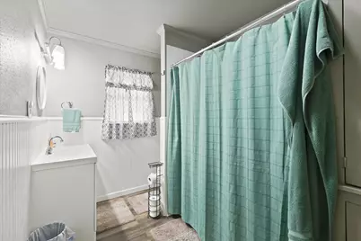 1211 Greenbriar Lane, Cleburne, TX 76033 - Photo 13