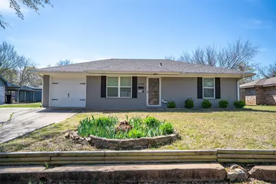 2020 Hubbard, Paris, TX 75460 - Photo 1