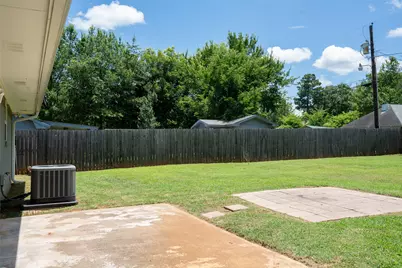 2020 Hubbard, Paris, TX 75460 - Photo 15