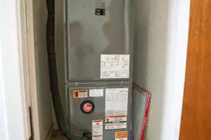 2020 Hubbard, Paris, TX 75460 - Photo 13