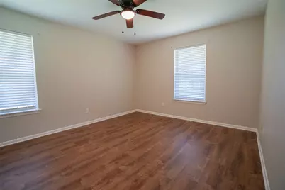 2020 Hubbard, Paris, TX 75460 - Photo 9