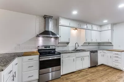 5812 Walla Avenue, Fort Worth, TX 76133 - Photo 3