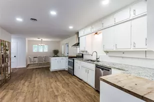 5812 Walla Ave, Fort Worth, TX 76133 - Photo 11