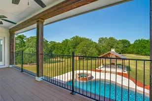 977 Co Rd 2255, Valley View, TX 76272 - Photo 37