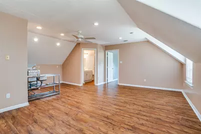 977 County Road 2255, Valley View, TX 76272 - Photo 17