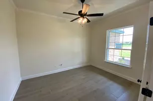 1001 Katie Ct, Reno, TX 76020 - Photo 3