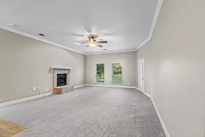 106 Glenwood Drive, Denison, TX 75020 - Photo 9