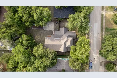 607 N Dallas Street, Ennis, TX 75119 - Photo 37