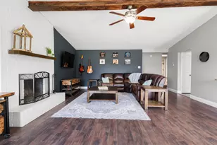 7504 Oak Ridge Dr, North Richland Hills, TX 76182 - Photo 9