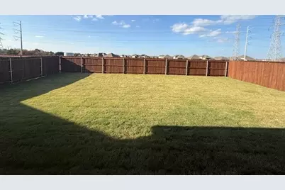 7313 Farmhouse Drive, Garland, TX 75043 - Photo 5