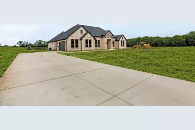 7637 County Road 1052, Celeste, TX 75423 - Photo 39