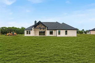 7637 Co Rd 1052, Celeste, TX 75423 - Photo 37