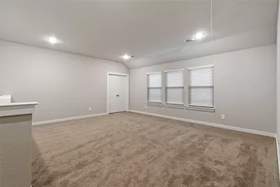 652 Congressional Avenue, Red Oak, TX 75154 - Photo 5