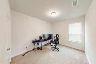 316 Oakbluff Dr, Denton, TX 76210 - Photo 23