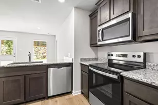 4135 Lava Frst Dr, Dallas, TX 75241 - Photo 11