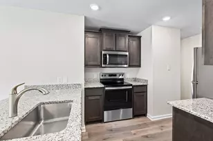 4135 Lava Frst Dr, Dallas, TX 75241 - Photo 9