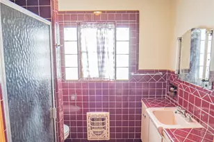 514 W Walker St, Breckenridge, TX 76424 - Photo 21