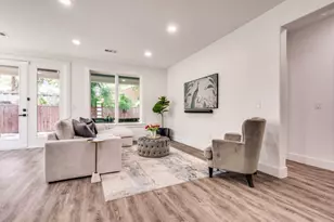 1514 Bickers St, Dallas, TX 75212 - Photo 11