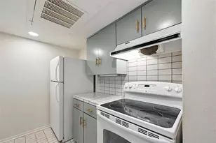 2702 Douglas Ave, Dallas, TX 75219 - Photo 9