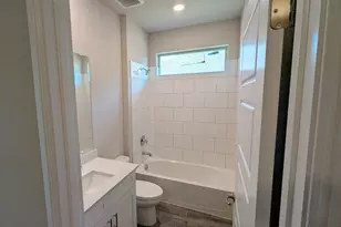 1225 Beltway Ln, Granbury, TX 76048 - Photo 9