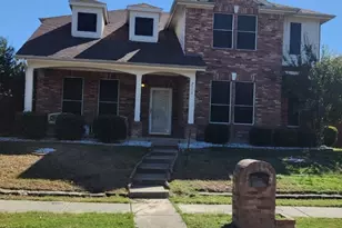 2952 Gospel Dr, Dallas, TX 75237 - Photo 1