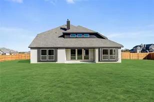 643 Crystal Lk Ln, Red Oak, TX 75154 - Photo 37