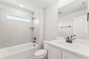 643 Crystal Lk Ln, Red Oak, TX 75154 - Photo 33