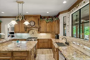 106 Lynne Cir, Mabank, TX 75156 - Photo 17