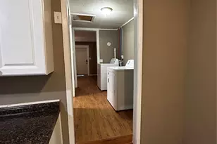 910 W Long St, Stephenville, TX 76401 - Photo 5