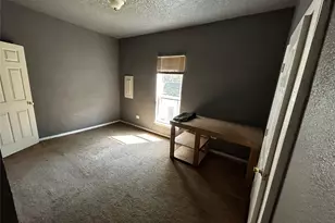 910 W Long St, Stephenville, TX 76401 - Photo 33