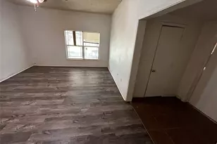 910 W Long St, Stephenville, TX 76401 - Photo 29